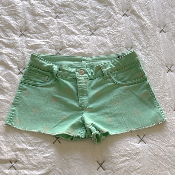 Flip Side Reversible Shorts - Picture 1 of 8